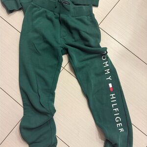 Tommy Hilfiger men Green Sweatpants and sweater